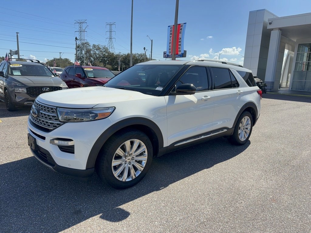 Certified 2022 Ford Explorer Limited w/ Limited Technology Package image 5
