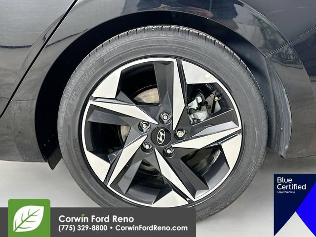 Used 2022 Hyundai Elantra Limited w/ Cargo Package image 36