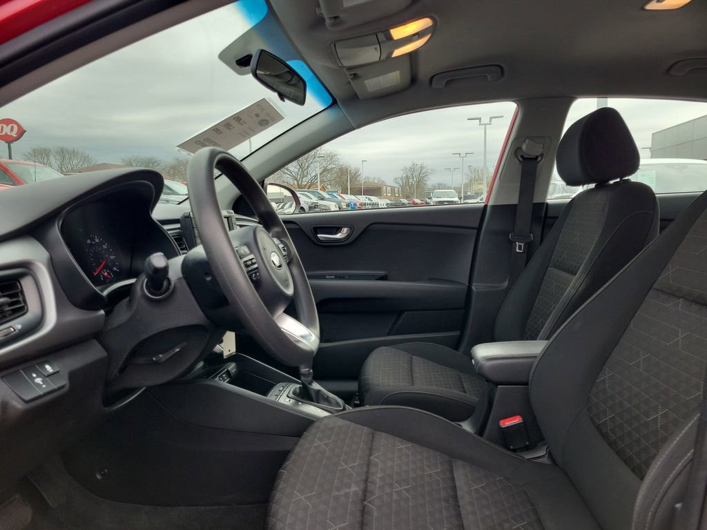 Used 2019 Kia Rio S image 16