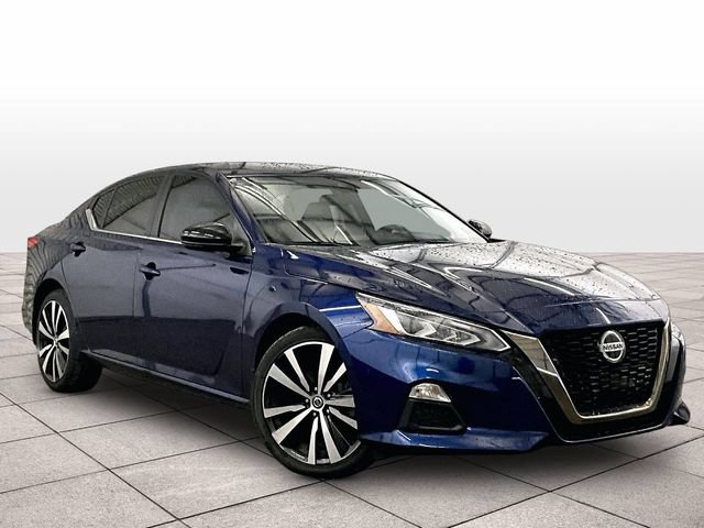 Used 2020 Nissan Altima 2.5 SR w/ Premium Package AWD/4WD image 2