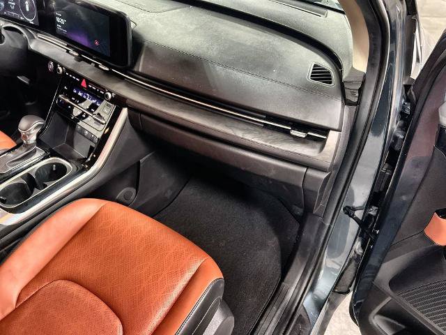 Used 2023 Kia Carnival SX FWD image 28