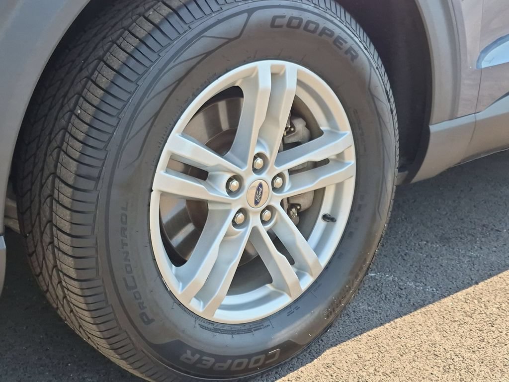 Certified 2020 Ford Explorer XLT AWD/4WD image 21