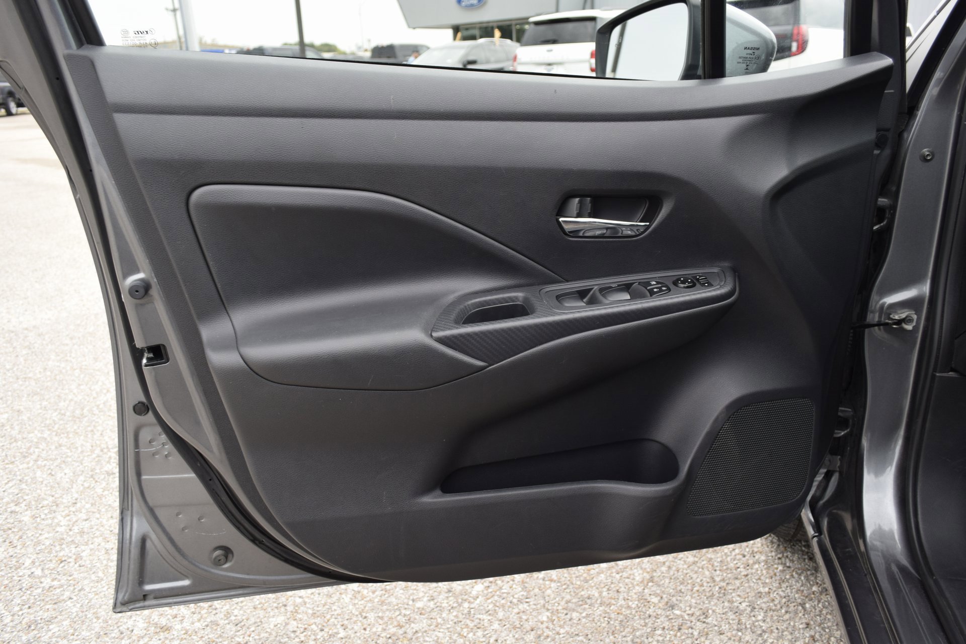 Used 2023 Nissan Versa SV image 19