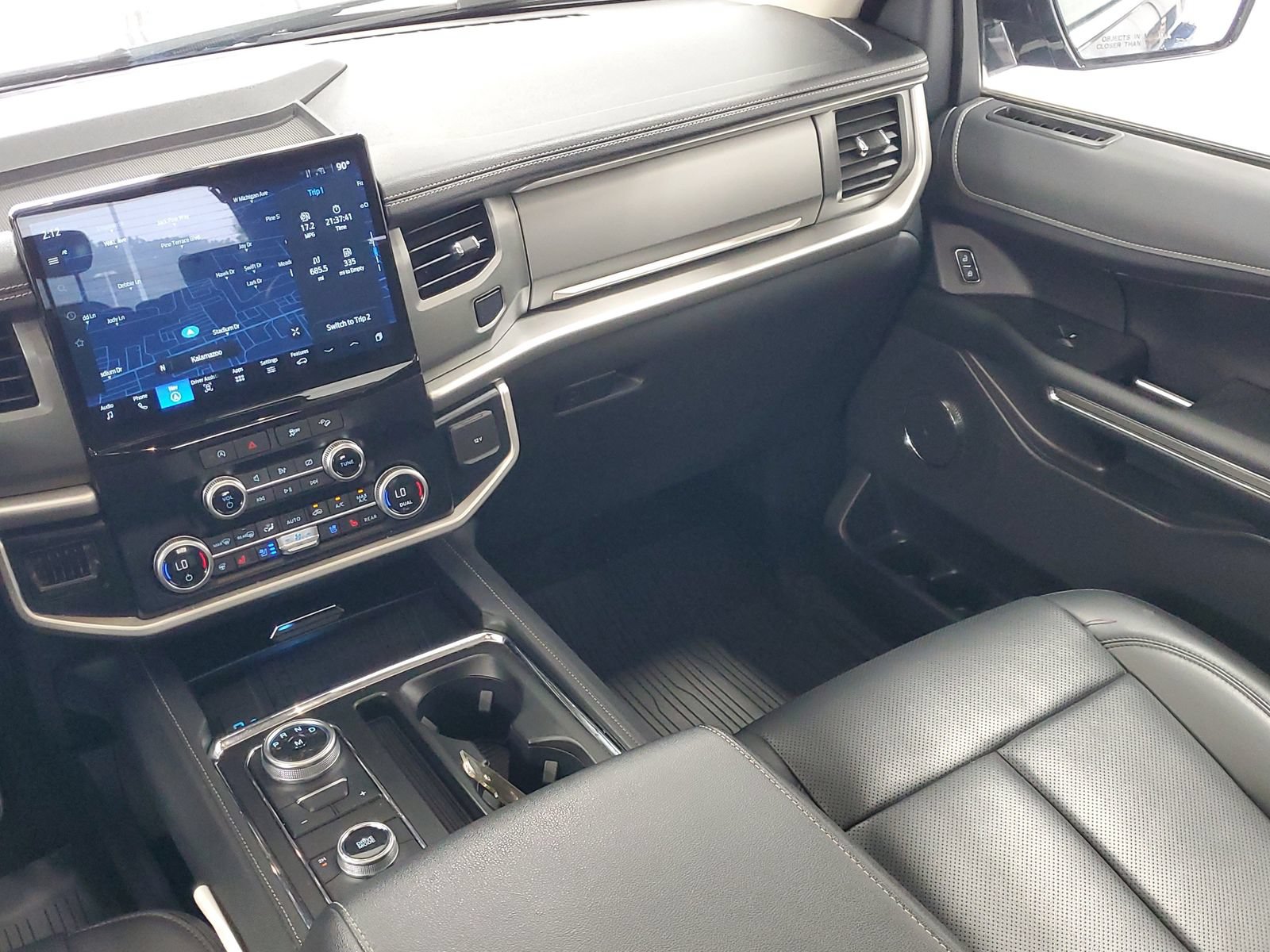 Certified 2024 Ford Expedition XLT AWD/4WD image 33