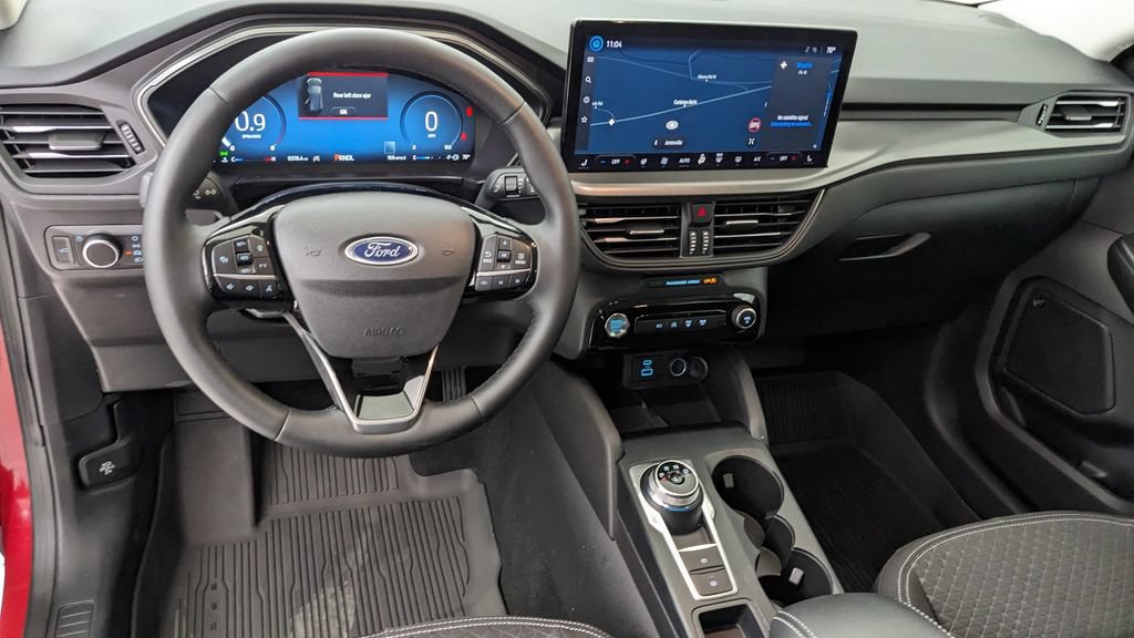 Certified 2023 Ford Escape Active w/ Tech Pack #2 FWD image 3