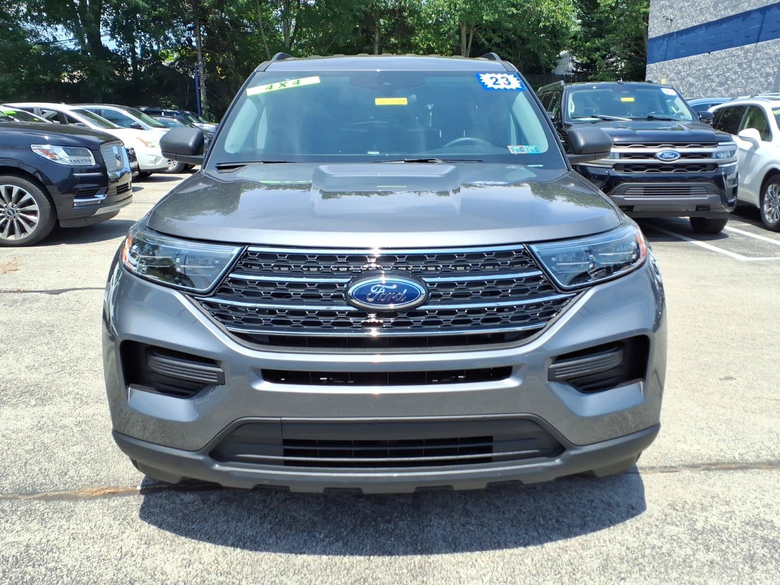 Certified 2023 Ford Explorer XLT AWD/4WD image 9