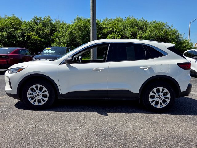 Certified 2023 Ford Escape Active AWD/4WD image 4