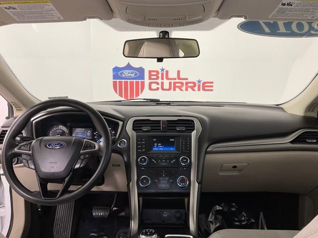 Certified 2017 Ford Fusion SE image 18