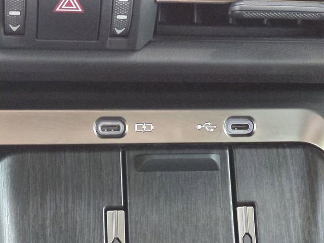 Used 2024 Lexus GX 550 w/ Accessory Package (31) image 24