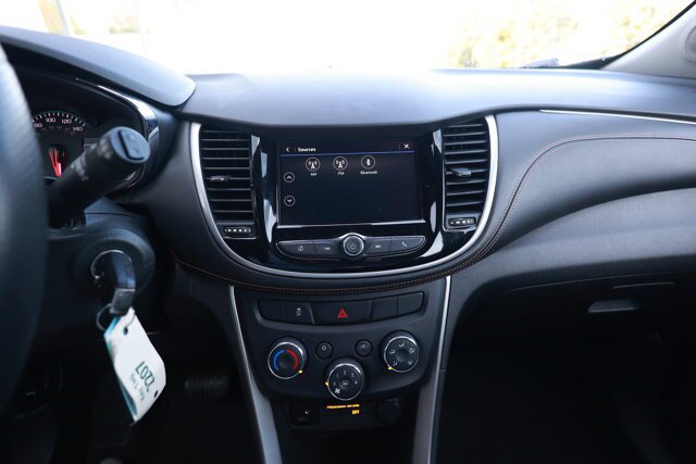Used 2018 Chevrolet Trax LS AWD/4WD image 15