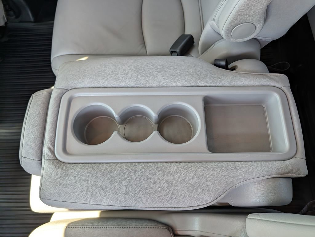 Used 2023 Honda Odyssey Touring image 31