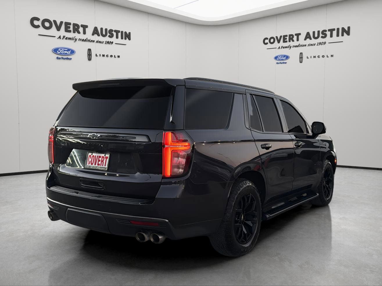 Used 2022 Chevrolet Tahoe Z71 w/ Z71 Off-Road Package image 5