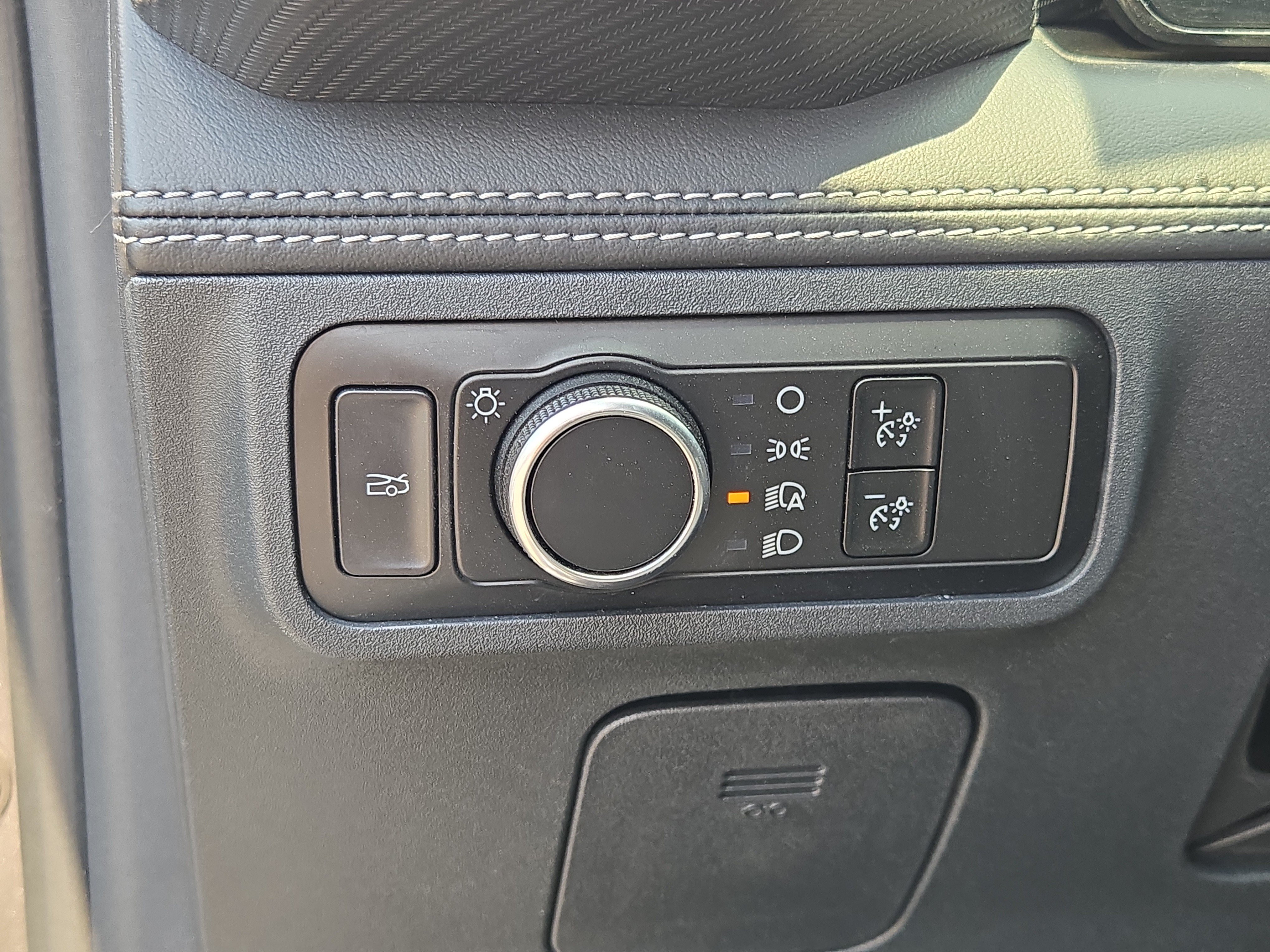 Certified 2024 Ford Mustang Premium RWD image 19