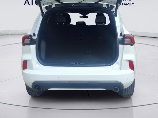 Certified 2024 Ford Escape ST-Line w/ Tech Pack #1 AWD/4WD image 7