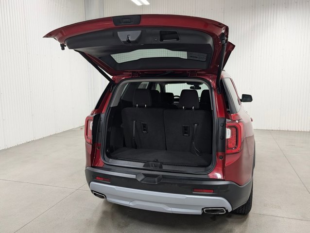 Used 2023 GMC Acadia SLE w/ Driver Convenience Package image 8
