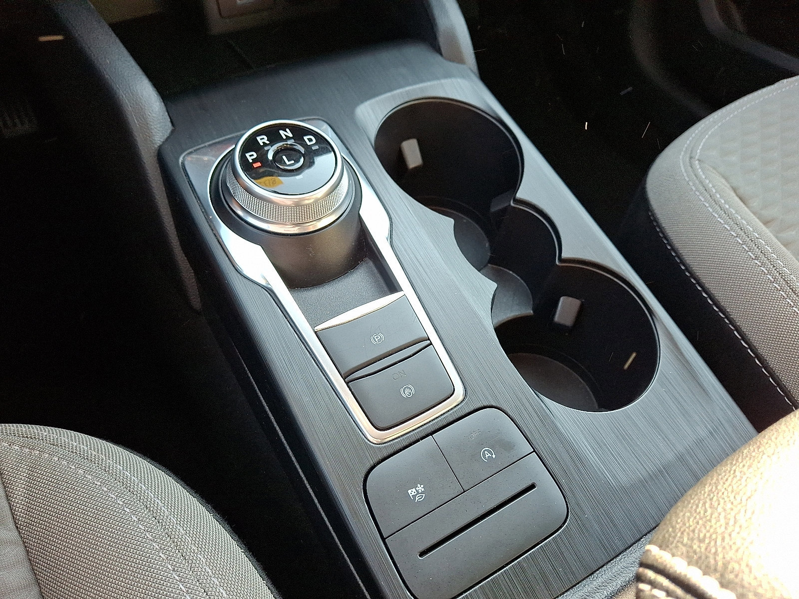 Certified 2022 Ford Escape SE w/ Convenience Package image 17