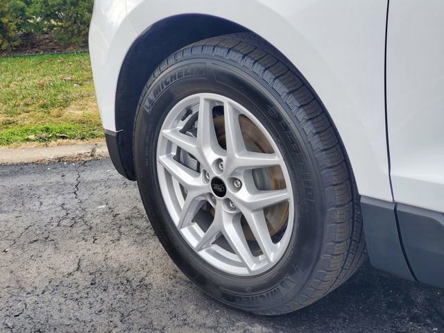 Certified 2023 Ford Edge SEL image 32