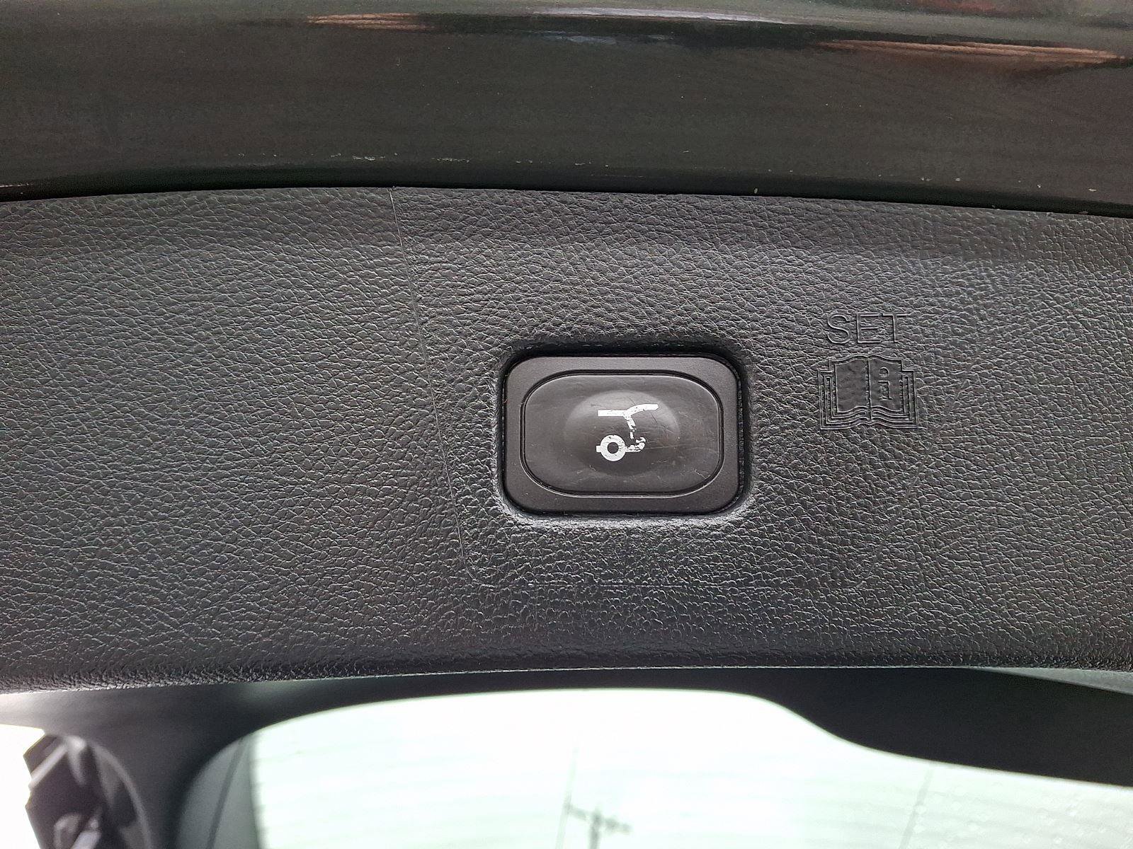 Certified 2022 Ford Edge SEL w/ Convenience Package image 30