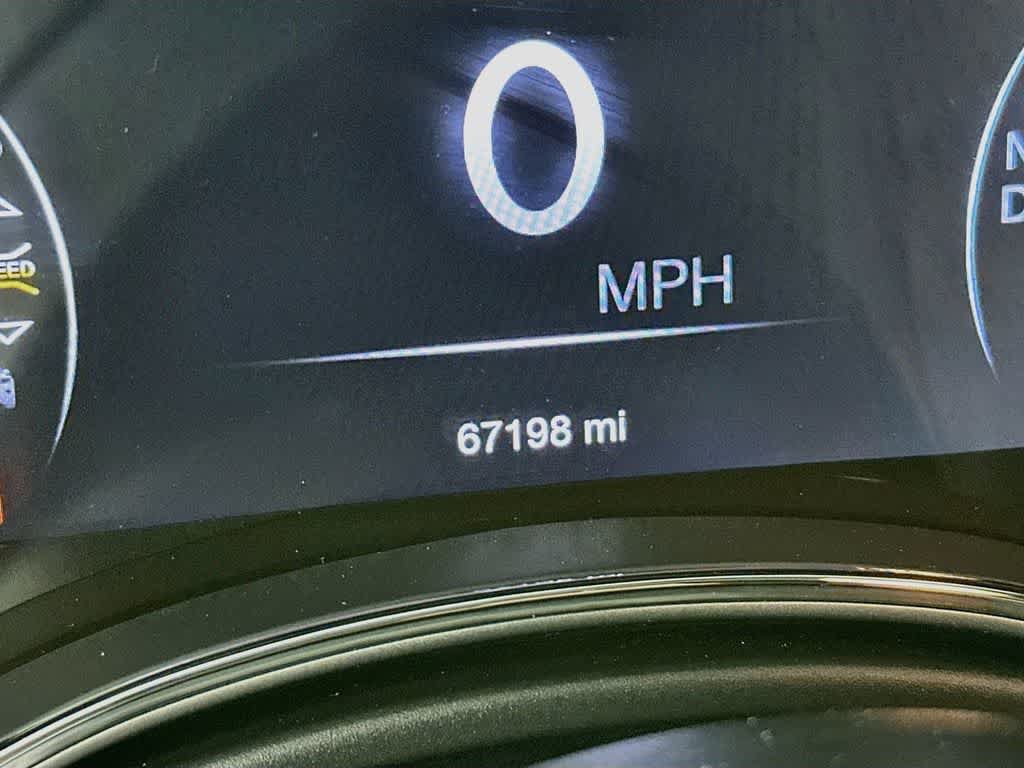 Used 2019 Jeep Grand Cherokee Laredo RWD image 18