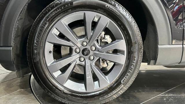 Certified 2025 Ford Explorer Active w/ Active Comfort Package AWD/4WD image 22