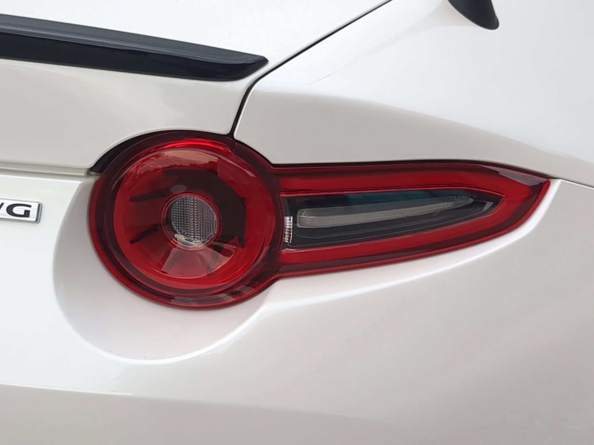 Used 2024 MAZDA MX-5 Miata Club RWD image 45