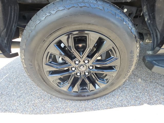 Certified 2025 Ford F150 Lariat w/ Equipment Group 501A Mid AWD/4WD image 12