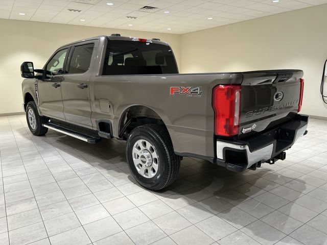 Certified 2023 Ford F250 XLT w/ FX4 Off-Road Package AWD/4WD image 3