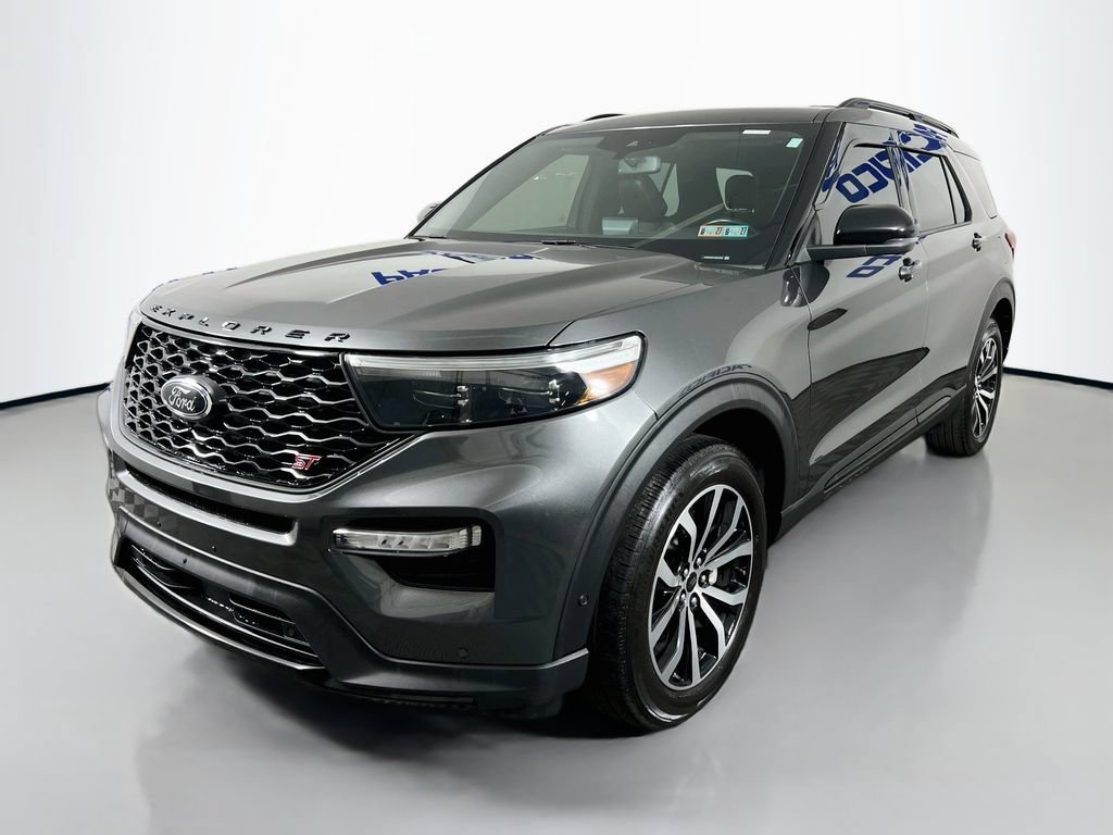 Certified 2020 Ford Explorer ST w/ Premium Technology Package AWD/4WD image 3