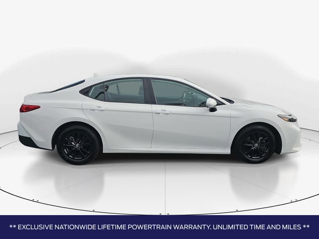 Used 2025 Toyota Camry LE FWD image 3