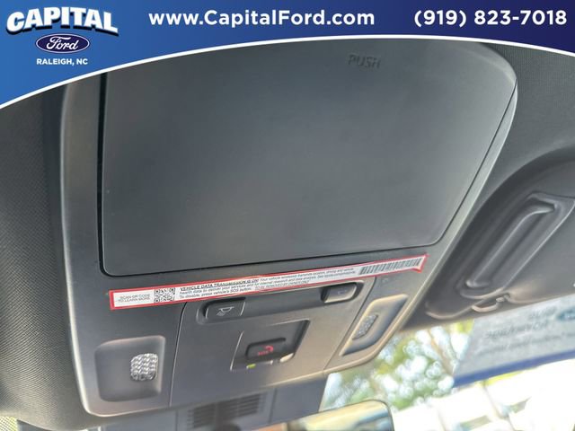 Used 2025 Toyota Camry SE FWD image 32