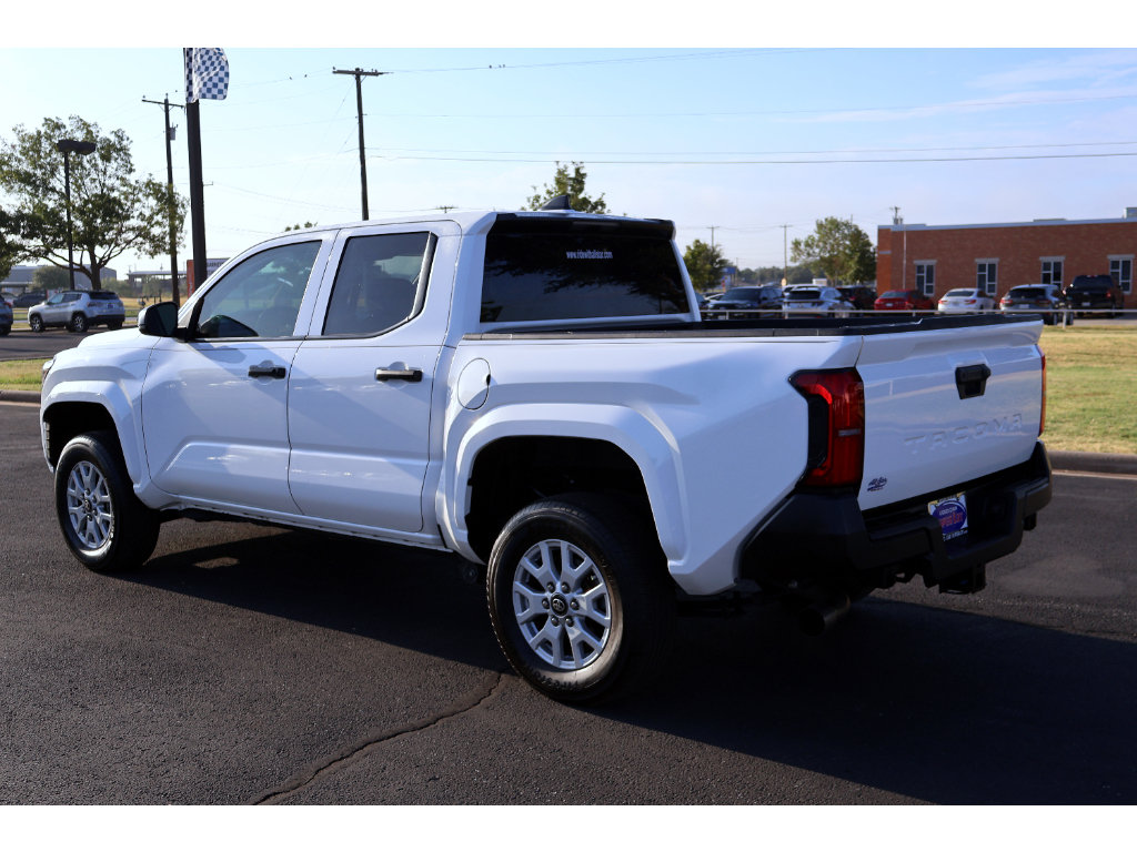 Used 2024 Toyota Tacoma SR RWD image 13
