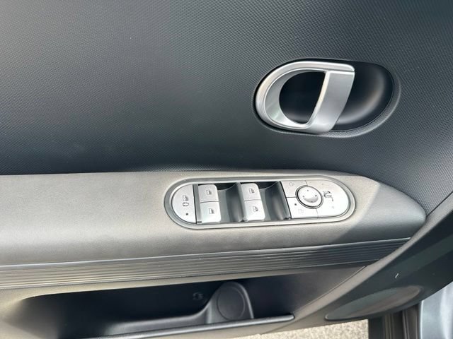 Used 2024 Hyundai Ioniq 5 SEL AWD/4WD image 19