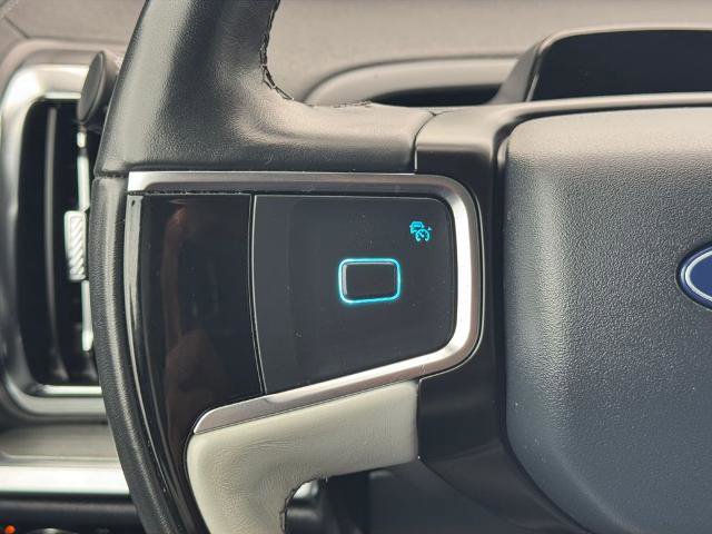 Certified 2025 Ford Expedition Platinum AWD/4WD image 21