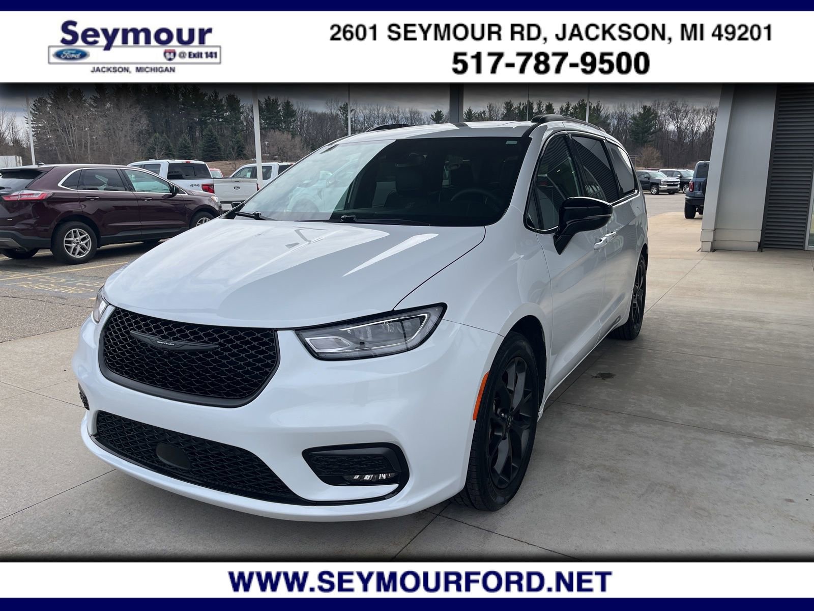 Used 2025 Chrysler Pacifica Limited