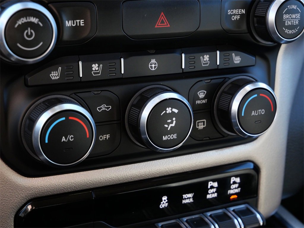 Used 2020 RAM 1500 Laramie image 21