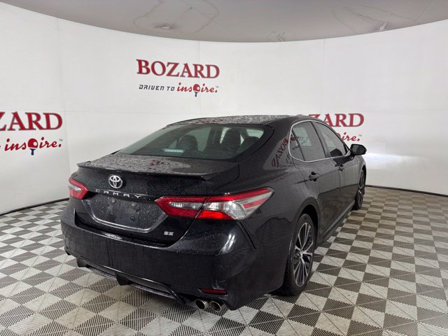 Used 2018 Toyota Camry SE FWD image 14