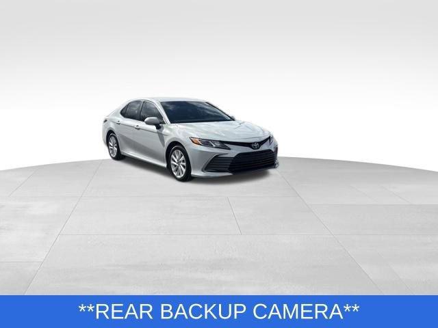 Used 2024 Toyota Camry LE w/ Convenience Package FWD image 7