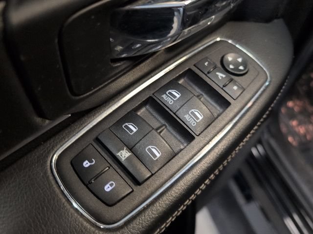 Used 2023 RAM 1500 Classic Warlock AWD/4WD image 13