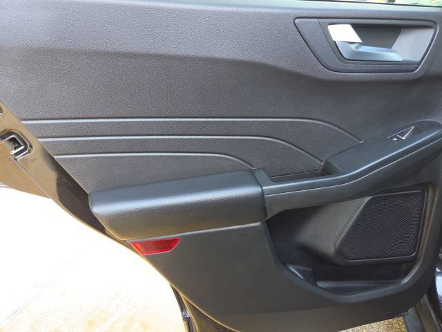 Certified 2024 Ford Escape ST-Line FWD image 27