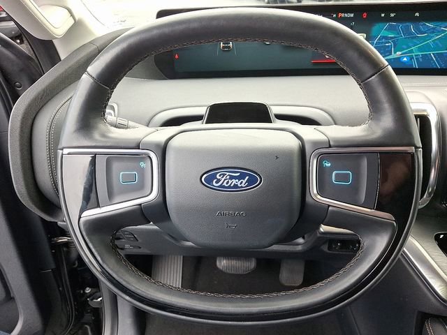 Certified 2025 Ford Expedition Max Platinum image 18