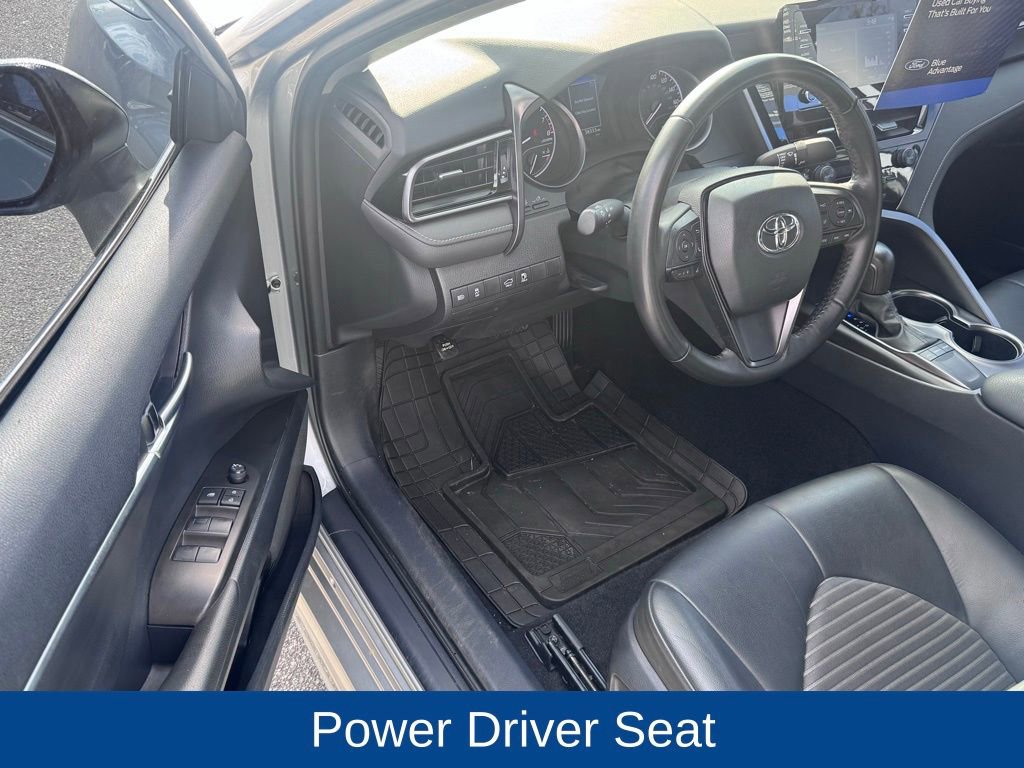 Used 2023 Toyota Camry SE image 8
