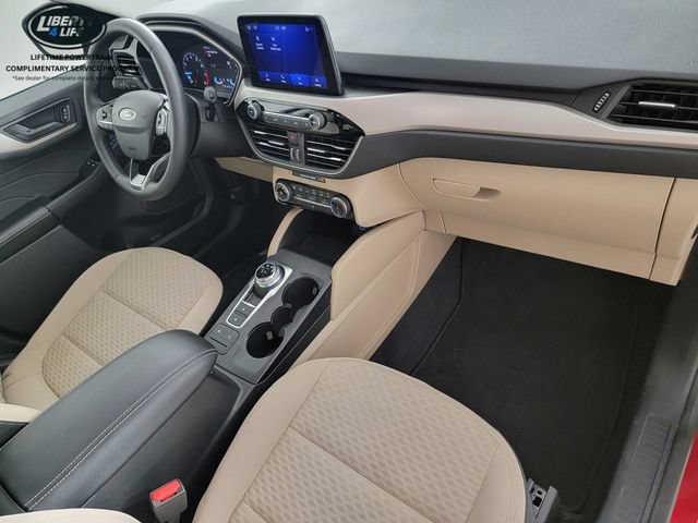 Certified 2022 Ford Escape SE w/ Cold Weather Package FWD image 18