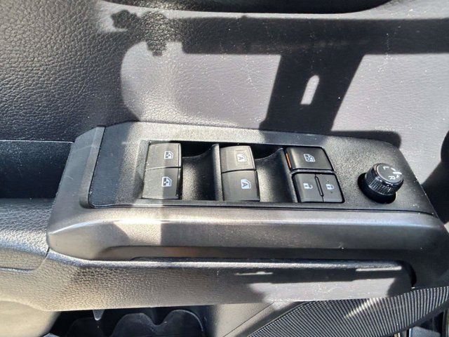 Used 2020 Toyota Tacoma TRD Off-Road AWD/4WD image 21