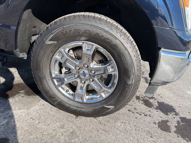 Certified 2022 Ford F150 XLT w/ Equipment Group 302A High image 7