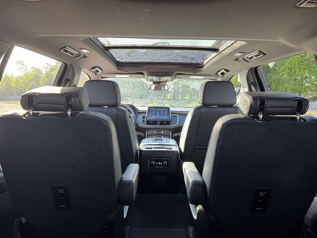 Used 2024 Chevrolet Tahoe RST w/ Luxury Package RWD image 23
