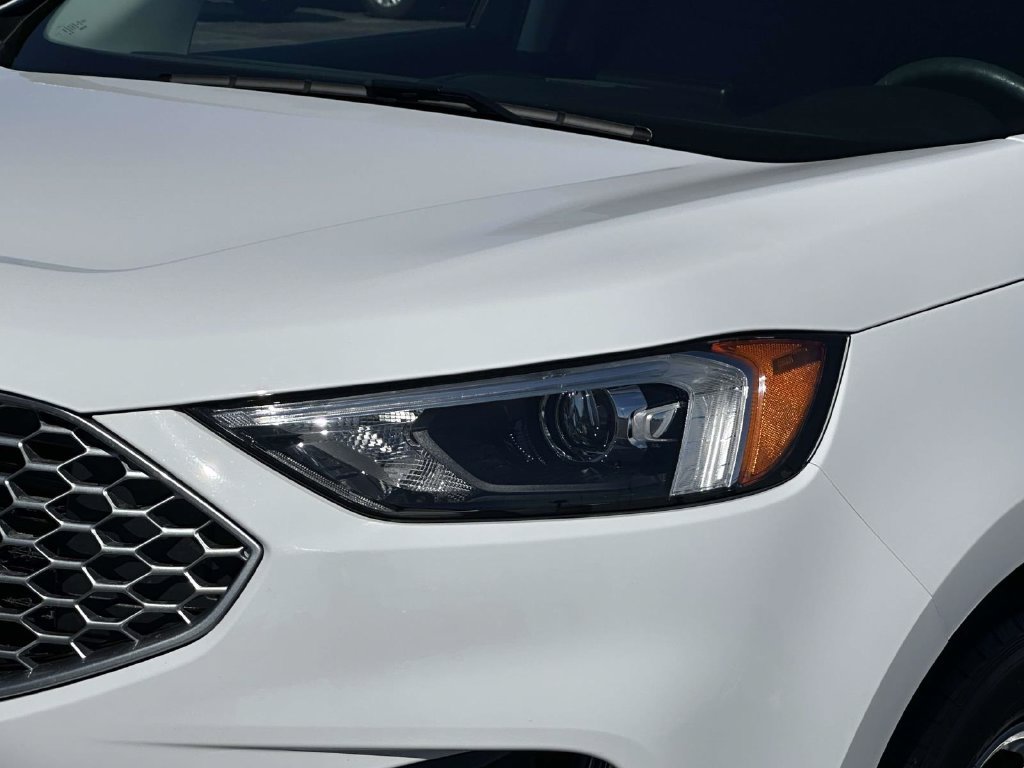 Certified 2024 Ford Edge SEL w/ Convenience Package AWD/4WD image 7