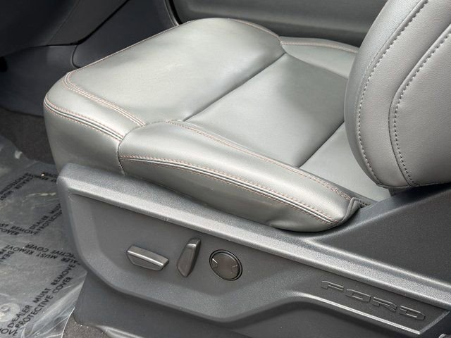Certified 2025 Ford Expedition Active AWD/4WD image 29