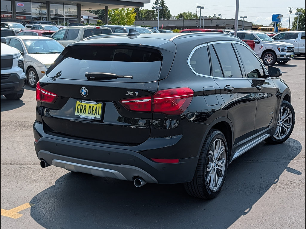 Used 2018 BMW X1 xDrive28i AWD/4WD image 6