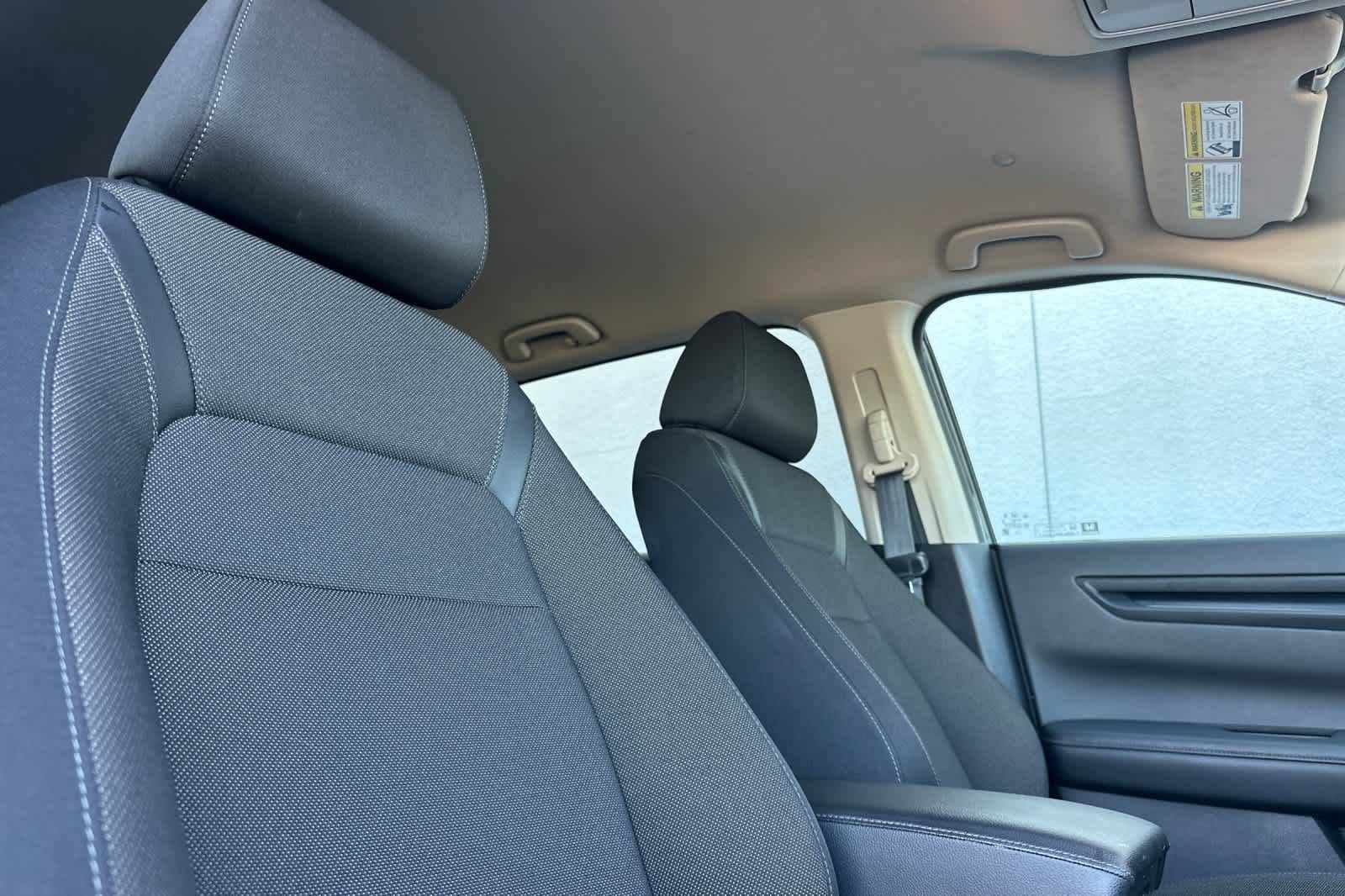 Used 2025 Honda CR-V LX image 18
