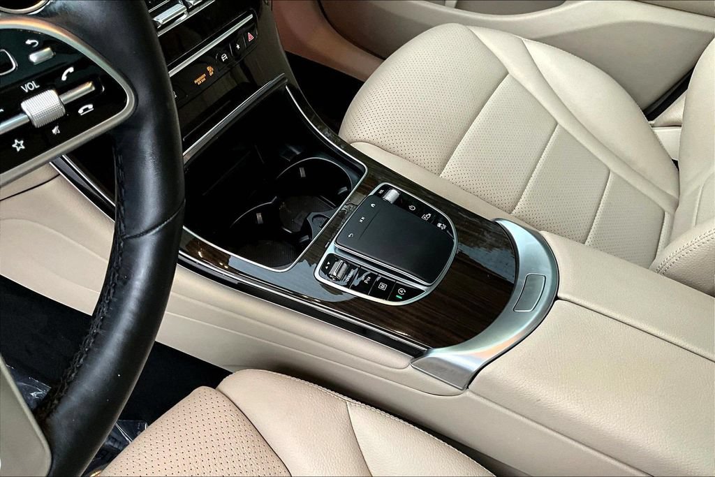 Used 2022 Mercedes-Benz GLC 300 4MATIC w/ Premium Package Lite image 20